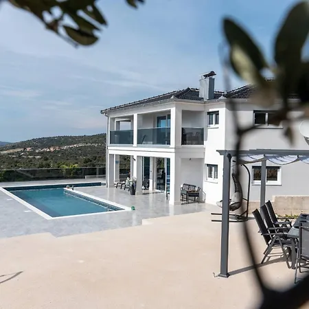 Villa Luxury Harmonia Rogoznica (Sibenik-Knin)