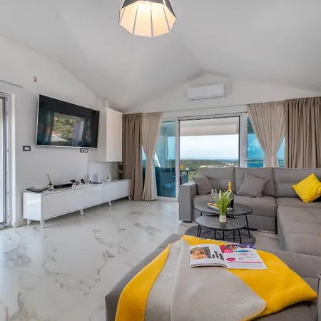 Villa Luxury Harmonia *