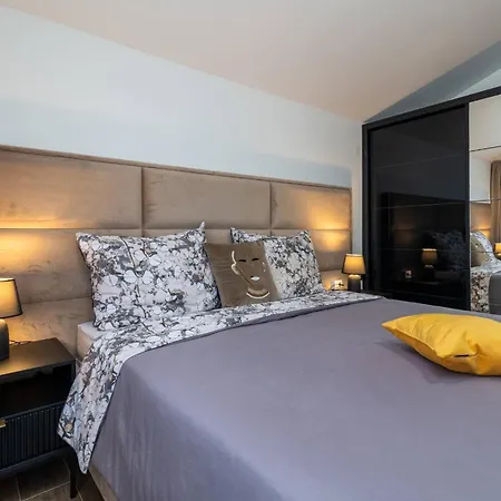 Luxury Harmonia
