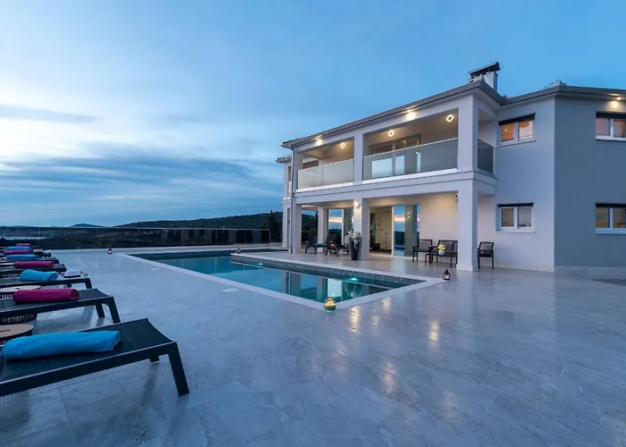 Luxury Harmonia Villa Rogoznica (Sibenik-Knin)