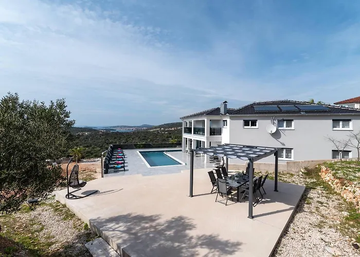 Villa Luxury Harmonia Rogoznica (Sibenik-Knin)